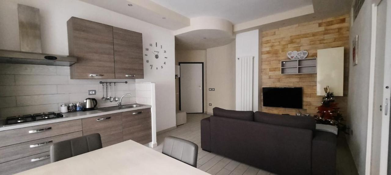 Casa Vacanze Mary Carrara Bagian luar foto