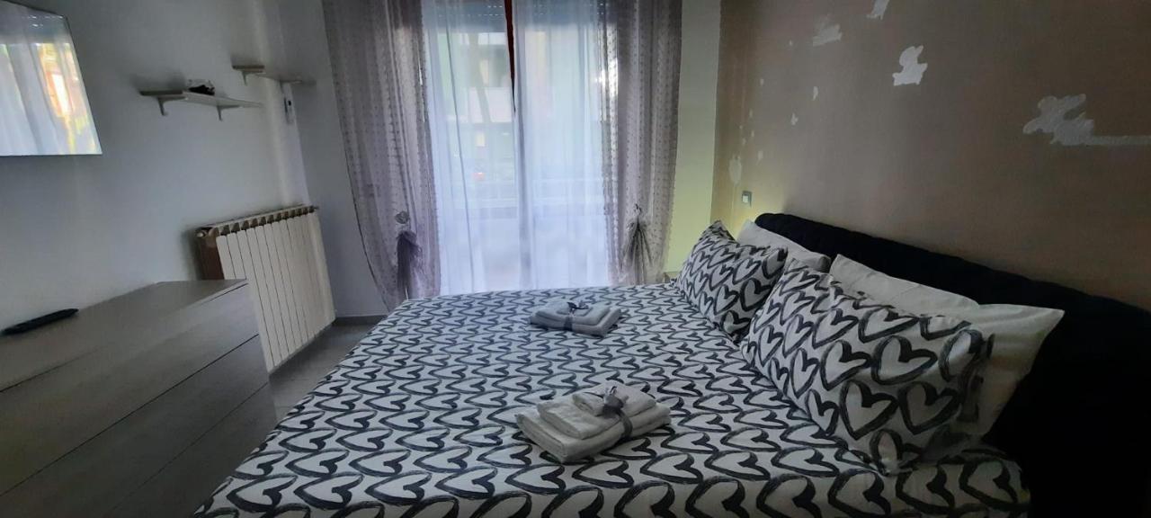 Casa Vacanze Mary Carrara Bagian luar foto